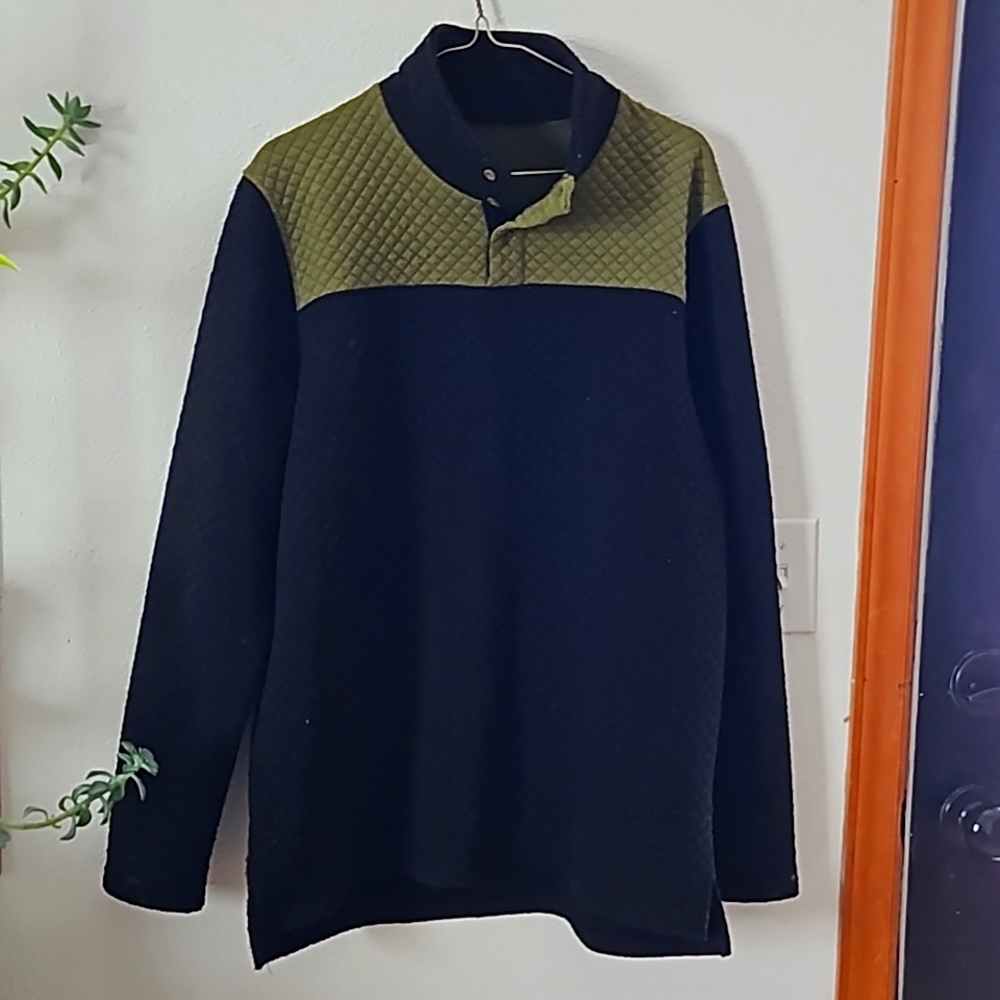Zyia Pullover